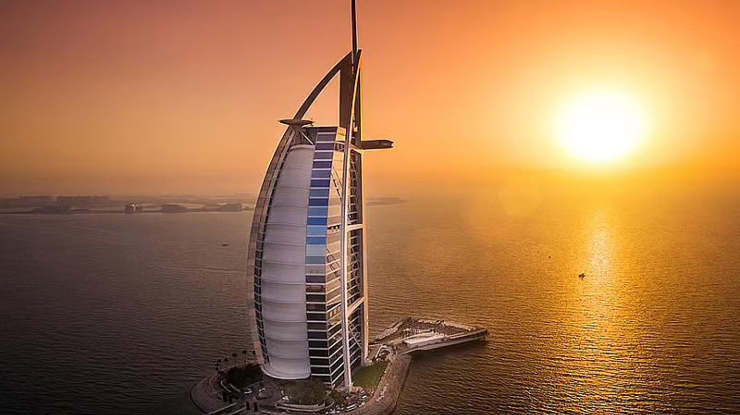 Dubai: Sieben der zehn höchsten Hotels weltweit | Die Geissens Real Estate | Luxus Immobilien mit Carmen und Robert Geiss – Die Geissens in Dubai